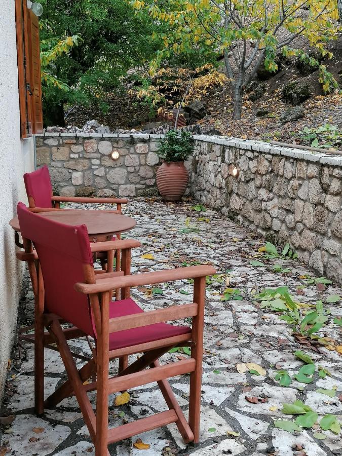 Ξενώνας Το Πατρικό Karya Екстериор снимка